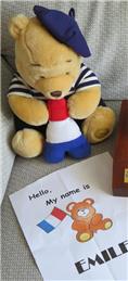 HELLO, MY NAME'S EMILE